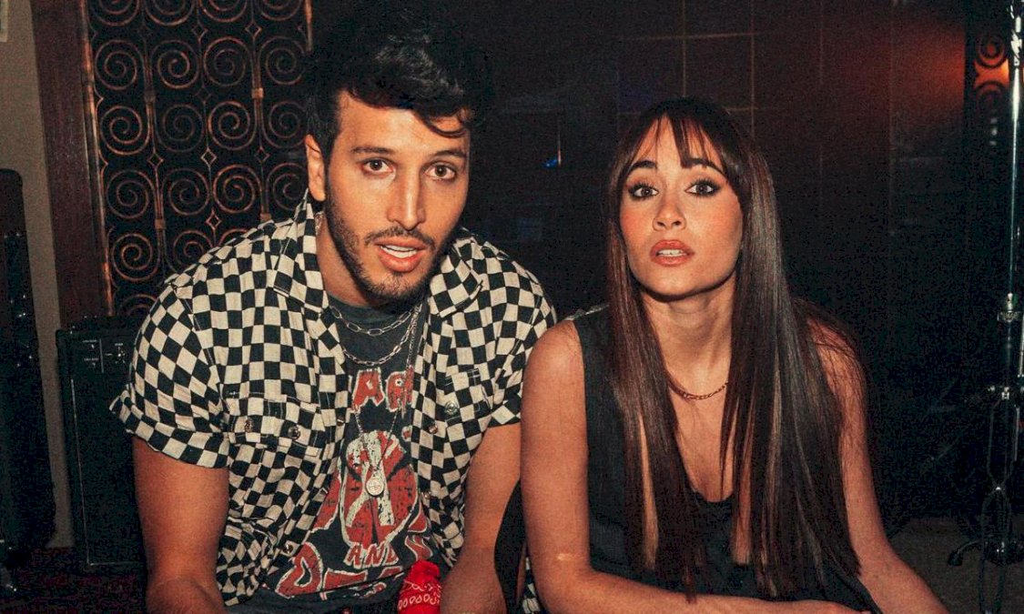 sebastian-yatra-y-aitana-disfrutan-juntos-del-concierto-de-harry-styles-en-los-angeles