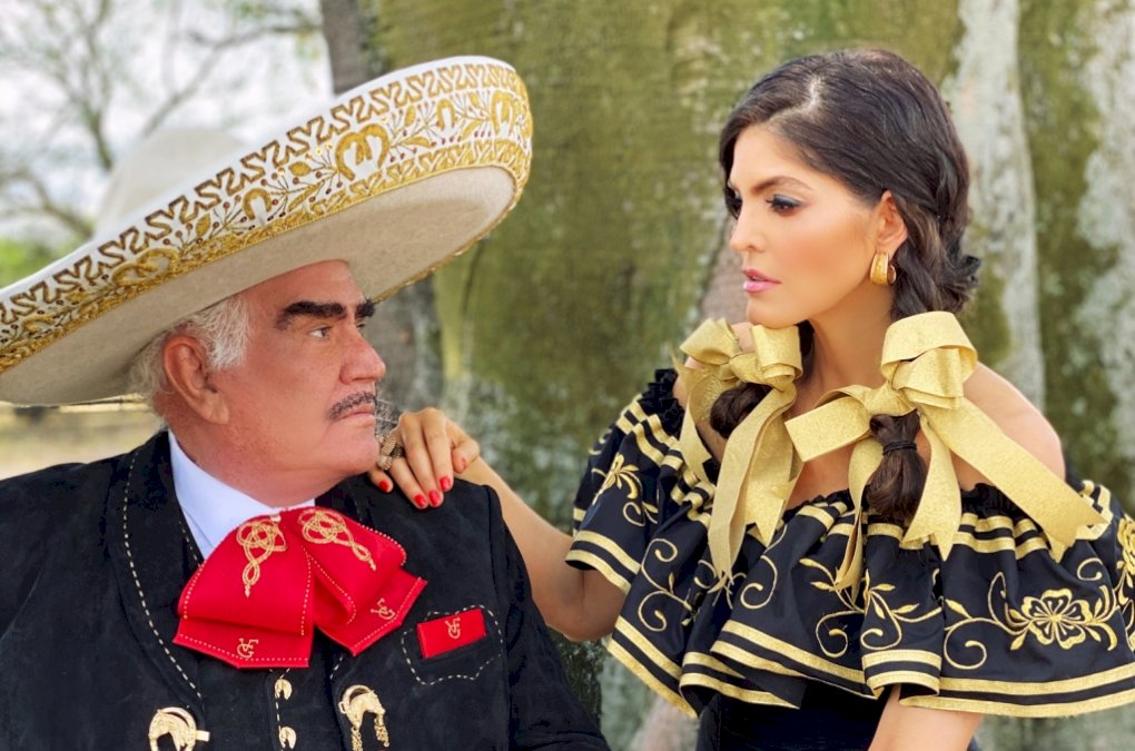 ‘un-sueno-hecho-realidad’:-ana-barbara-habla-de-su-colaboracion-con-vicente fernandez