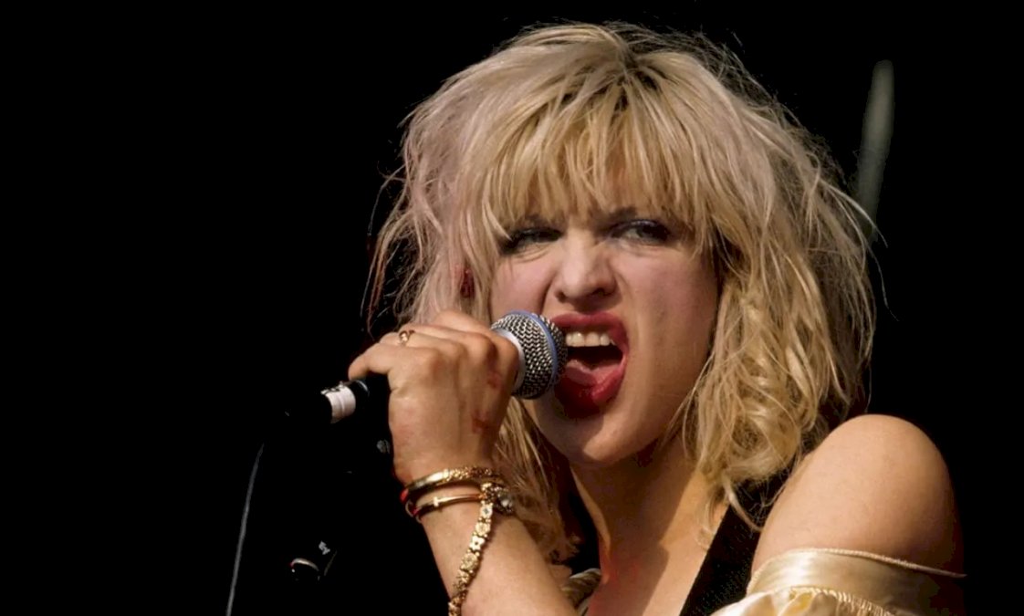 courtney-love-critica-al-salon-de-la-fama-del-rock-por-falta-de-paridad-de-genero