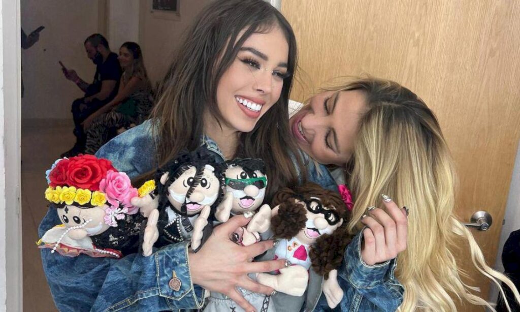 Danna Paola Llora De La Emoción Tras Conocer A Su ídolo La Cantante Katy Perry