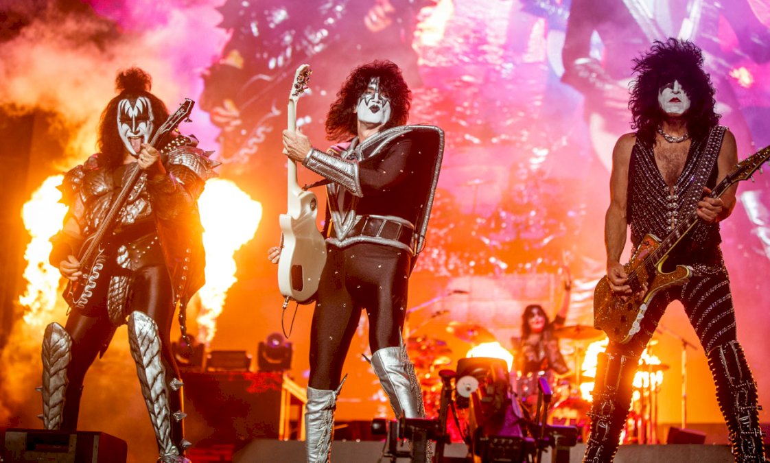 masters-of-rock:-kiss-escupe-fuego-a-sus-fantasmas-y-scorpions-aun-rockea-como-un-huracan