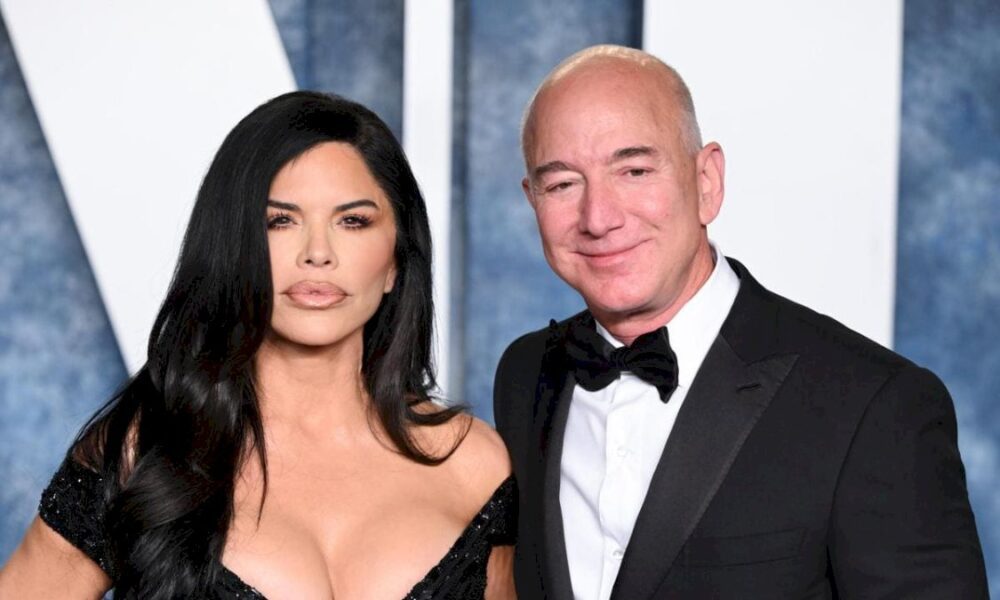 jeff-bezos-y-lauren-sanchez-podrian-estar-por-casarse-tras-cinco-anos-juntos