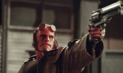 pausa-‘hellboy’-a-la-hora-y-38-minutos-para-ver-por-que-nunca-deberias-saltarte-el-dia-de-piernas