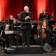 john-williams-sorprende-al-publico-en-estreno-de-‘indiana-jones’-con-interpretacion orquestal