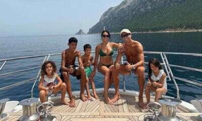 vacaciones-a-todo-lujo:-cristiano-ronaldo-y-georgina-rodriguez-disfrutan-con-sus-hijos-en-un-yate