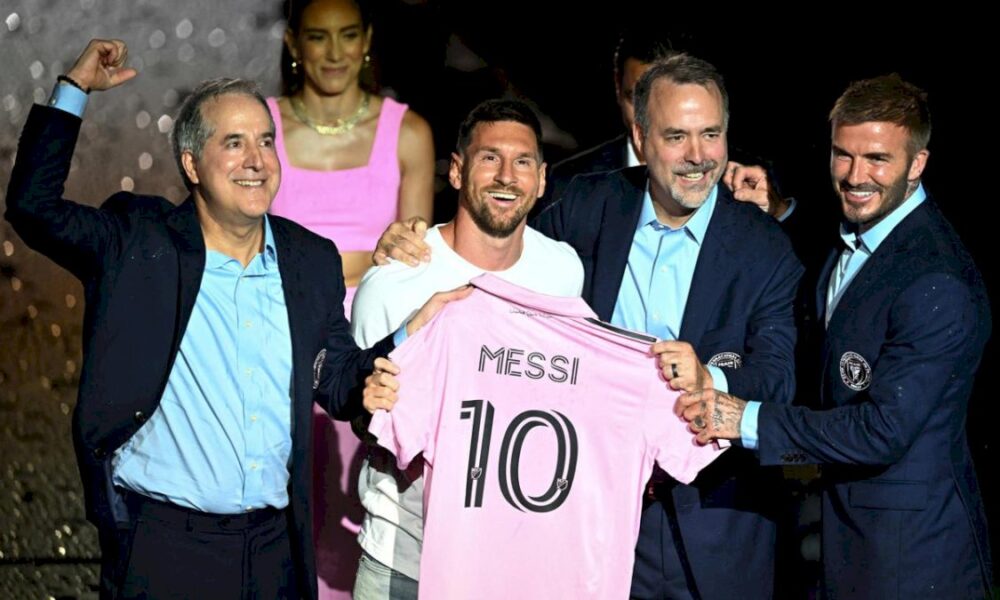 asi-se-vivio-la-presentacion-de-messi-con-el-inter-de-miami