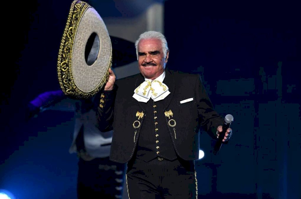 legado-de-vicente-fernandez-continua-con-album-‘le-canta-a-los-grandes-compositores’:-exclusiva