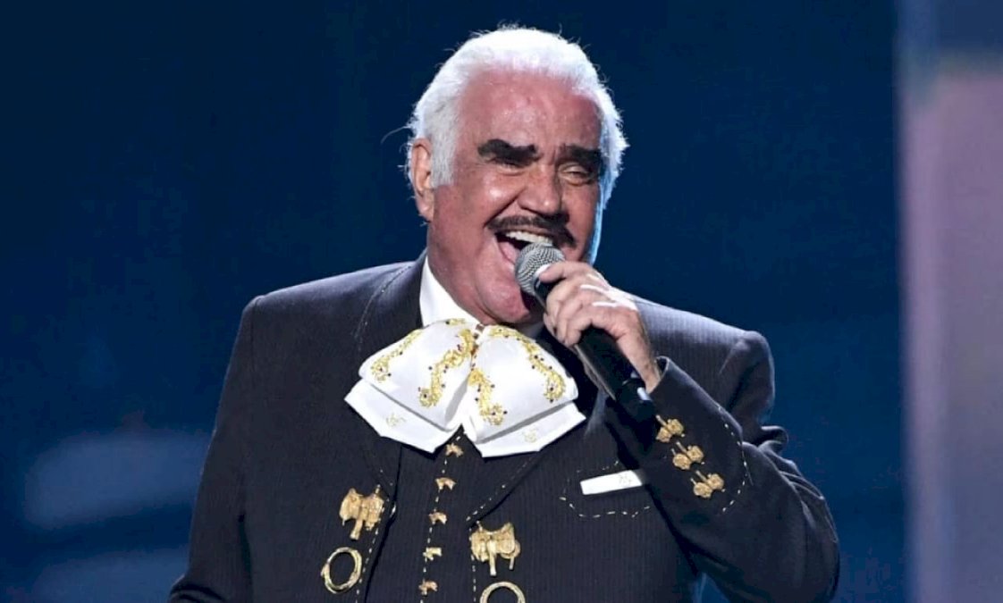 vicente-fernandez-le-canta-a-los-grandes-compositores-de-mexico-en-un-album-postumo