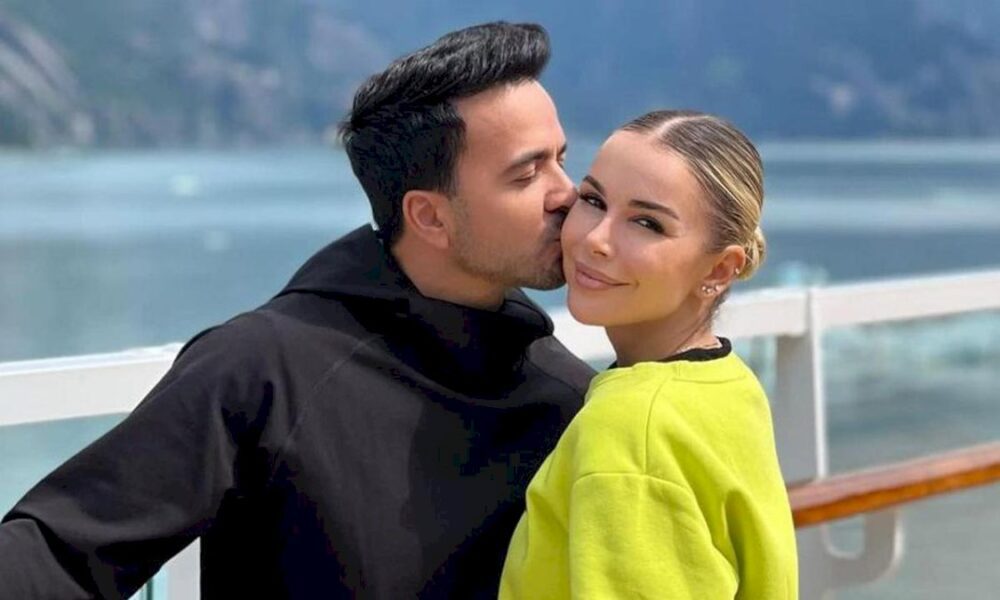 ‘que-mas-puedo-pedir-si-te-tengo-a-ti’,-la-romantica-felicitacion-de-luis-fonsi-a-su-esposa-agueda-lopez