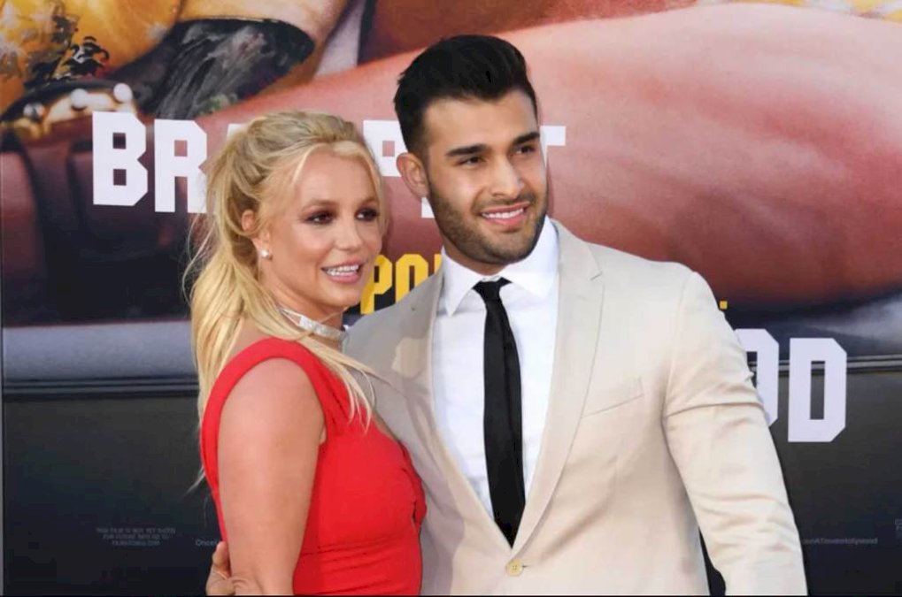 britney-spears-y-sam-asghari:-cronologia-de-su relacion