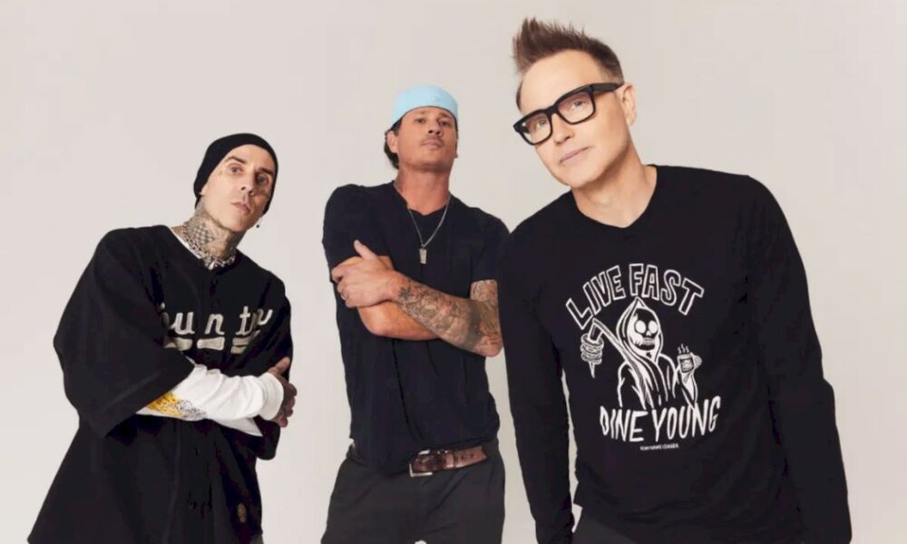 mark-hoppus-reaprendio-a-tocar-el-bajo-y-a-cantar-para-la-reunion-de-blink-182