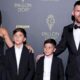 rodeado-del-amor-de-su-familia,-messi-recibe-su-octavo-balon-de-oro