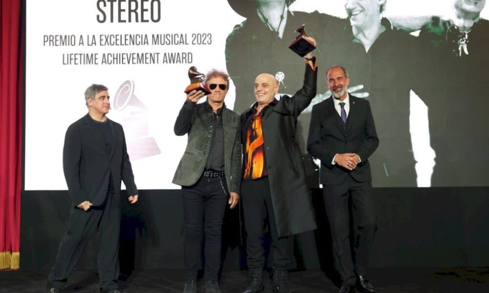 la-academia-latina-de-la-grabacion-entrega-premios-especiales-a-ana-torroja,-gustavo-santaolalla,-soda-stereo-y mas