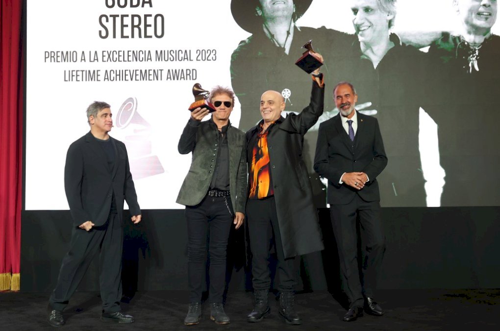 la-academia-latina-de-la-grabacion-entrega-premios-especiales-a-ana-torroja,-gustavo-santaolalla,-soda-stereo-y mas