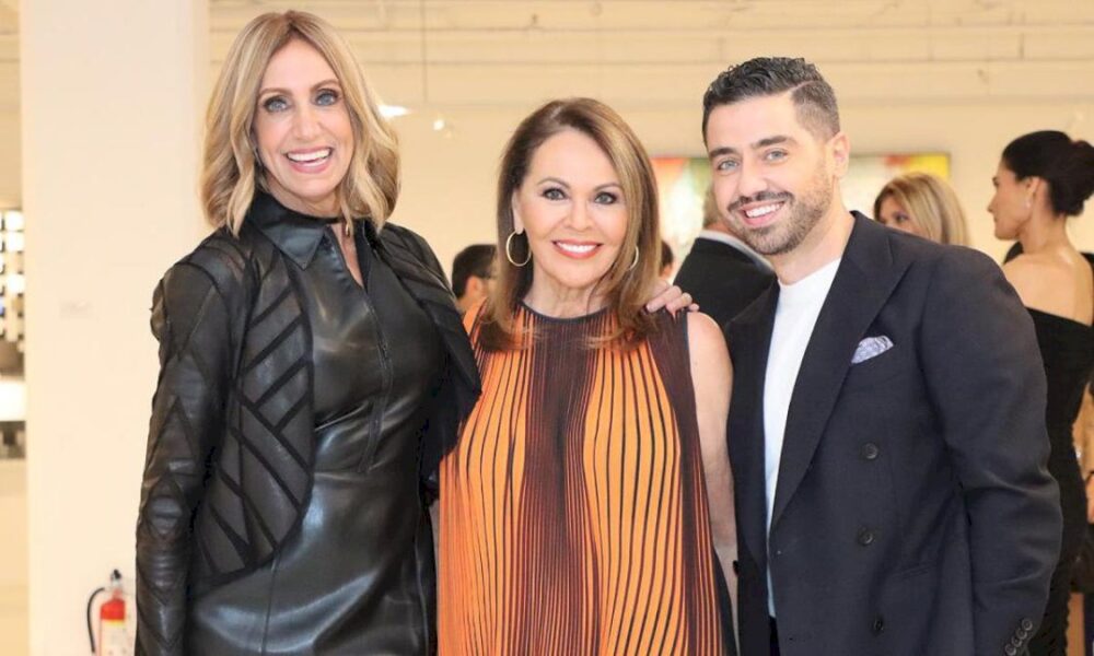 lili-estefan,-fonseca,-borja-voces-y-mas-celebridades-en-la-exposicion-de-boterosutra-y-rachel-valdes