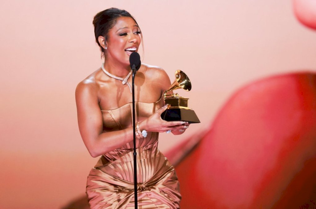 victoria-monet-gana-el-grammy-2024-al-mejor-artista-nuevo:-‘este-premio-fue-una-busqueda-de-15 anos’