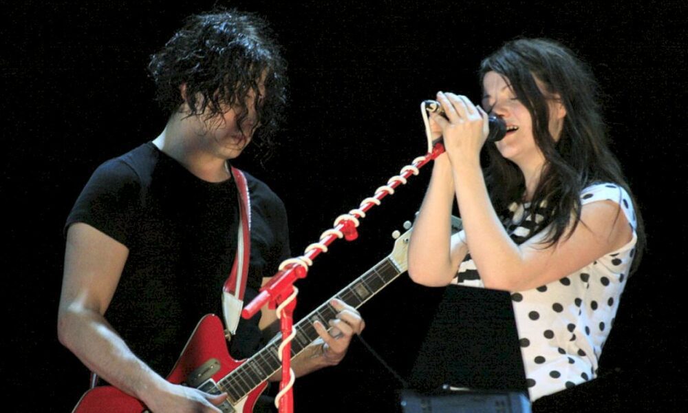 cuando-the-white-stripes-se-presento-por-ultima-vez-en-el-show-de-conan