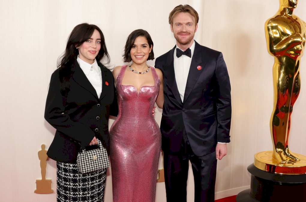 las-mejores-fotos-de-la-alfombra-roja-del-oscar 2024