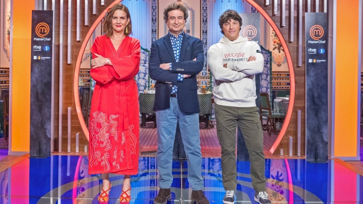 ‘masterchef-12’:-fecha-de-estreno,-concursantes-y-todo-lo-que-sabemos-de-la-nueva-edicion-del ‘talent’-culinario-de rtve