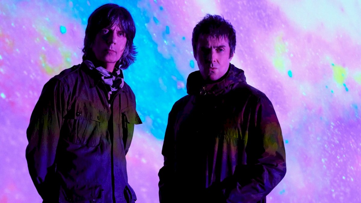 liam-gallagher-y-john-squire-capturan-la-esencia-del-sonido-manchester-en-su-primer-album-juntos