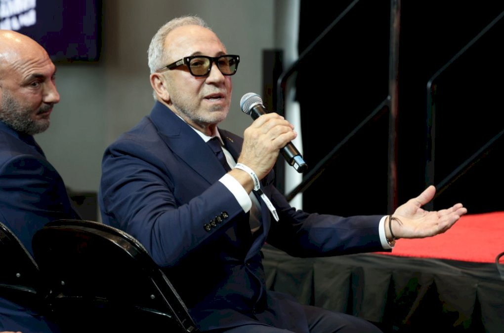 emilio-estefan-se-une-al-congreso-para-crear-‘mes-de-la-musica-latina’-y-mas-momentos inspiradores