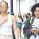 jennifer-lopez-y-emme,-de-compras-en-una-tarde-de-madre-e-hija-en-hollywood