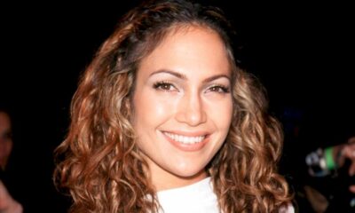 chart-rewind:-en-1999,-jennifer-lopez-obtuvo-su-primer-no.-1-en-el-hot-100-con-‘if-you-had-my love’