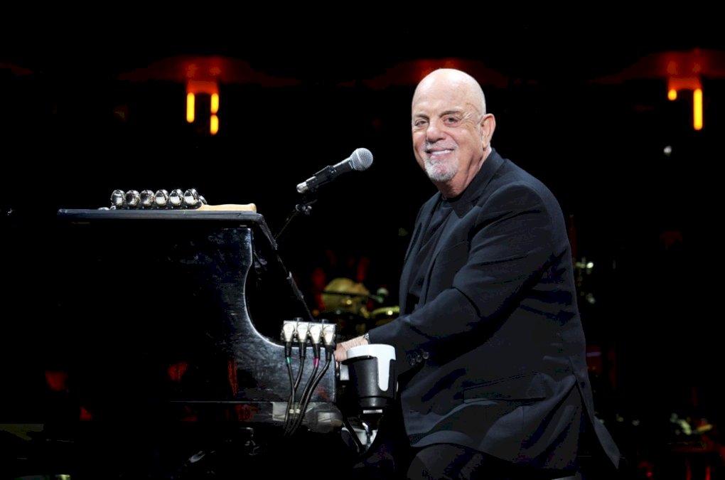 billy-joel-cierra-historica-residencia-en-madison-square-garden-con-axl-rose-como invitado