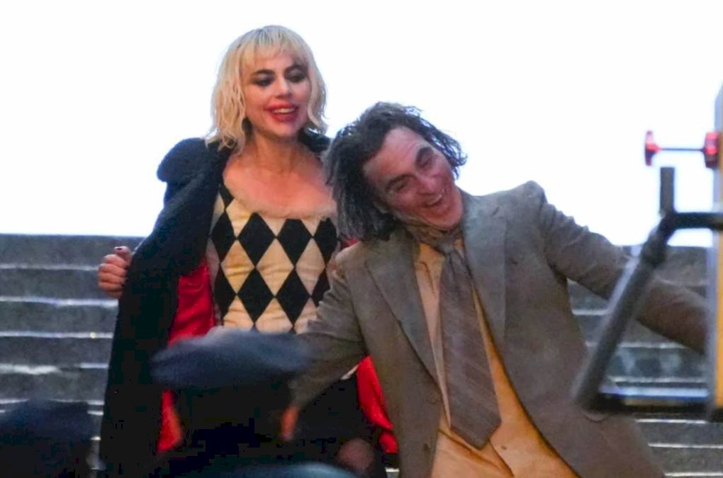 lady-gaga-y-joaquin-phoenix-cantaron-en-vivo-en-‘joker-2’-para-capturar-‘locura-compartida’