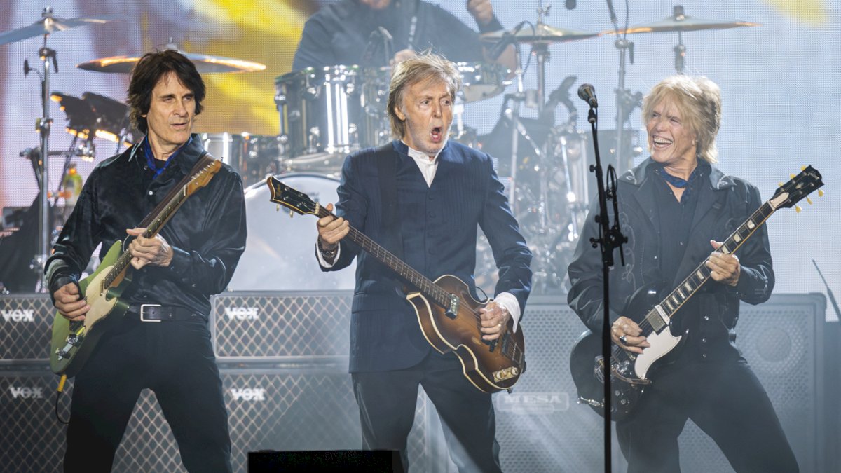 paul-mccartney-en-buenos-aires:-asi-fue-la-primera-noche-del-beatle-en-river