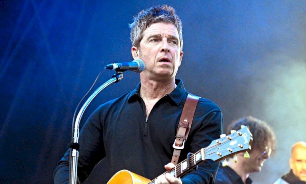 noel-gallagher-presentara-una-version-de-seis-horas-de-‘champagne-supernova’