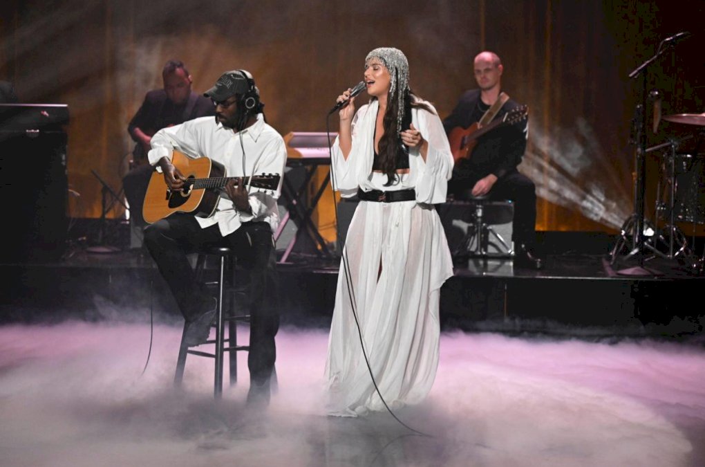 nathy-peluso-deslumbra-con-toque-vintage-en-su-debut-en-‘the-tonight show’