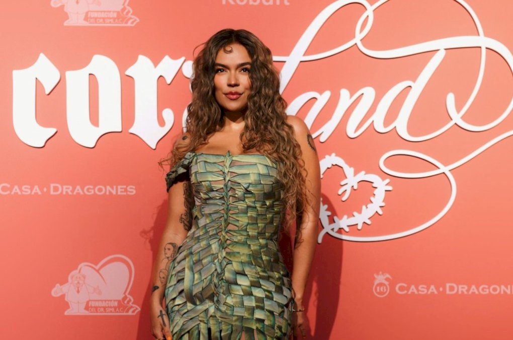 dentro-de-la-gala-benefica-con-cora-land-de-karol-g:-nelly-furtado-actua-y mas